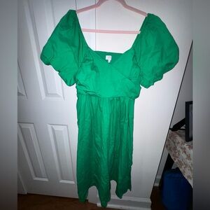 crown & ivy Green Midi Dress